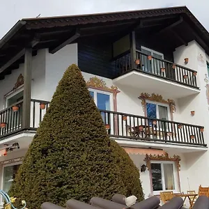 Apartment Am Frassl's Biche, Garmisch-Partenkirchen